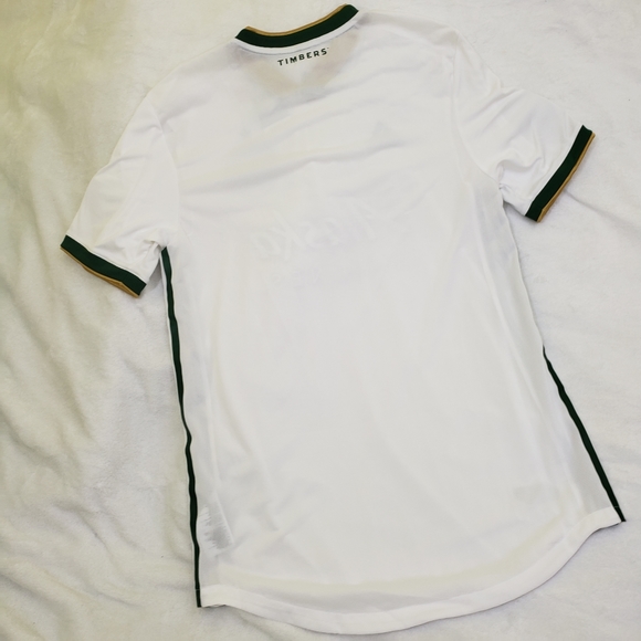 Adidas Alaska airlines MLS Major league soccer - Picture 8 of 8